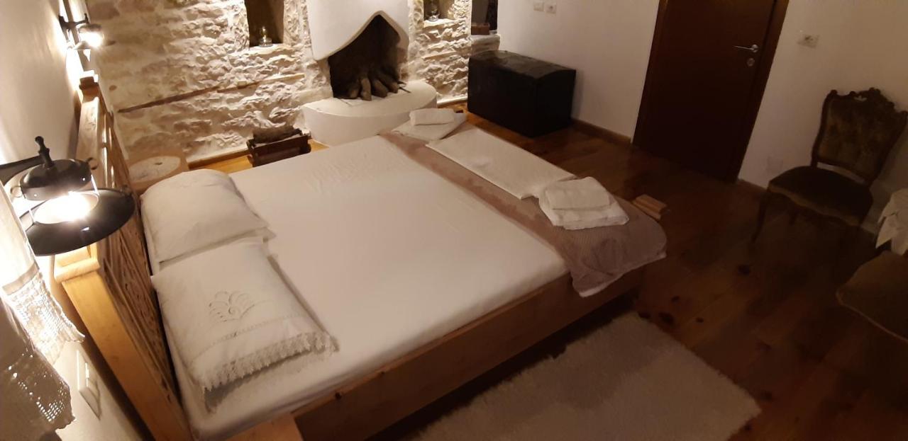 Braja House Hotel Gjirokastër Exterior foto
